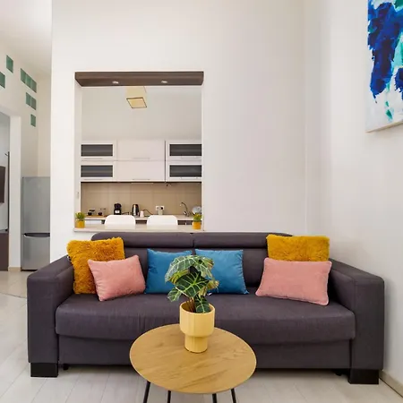 Not Work Pm N Apartment Budapest